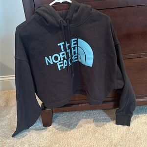 The North Face, cropped hoodie (black/blue) -worn once